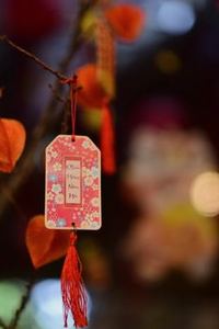 so sánh may mắn và chiến thuật